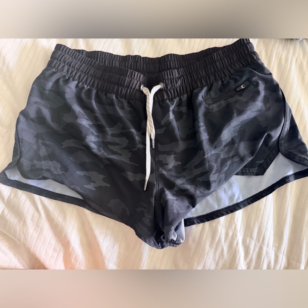 Vuori Women's Black Camo Athletic Shorts